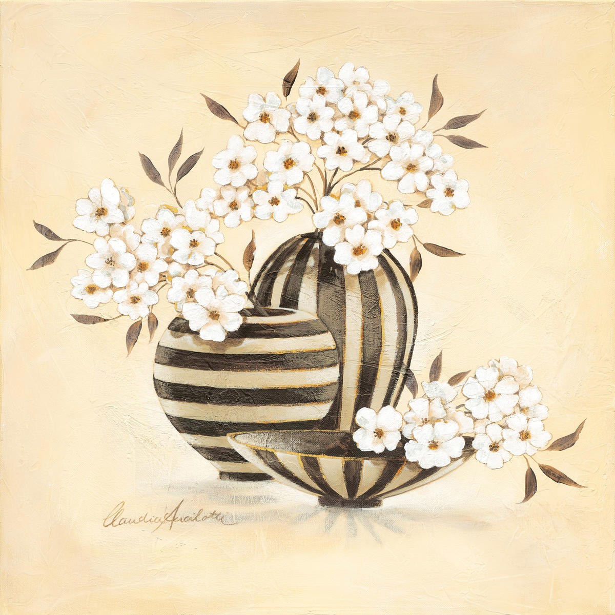 Claudia Ancilotti, Taormina (Stillleben, Blumenvasen, Streifenmuster, Blütenzweige, weiße Blüten, Wunschgröße, Treppenhaus, Wohnzimmer, Esszimmer, beige/grau)