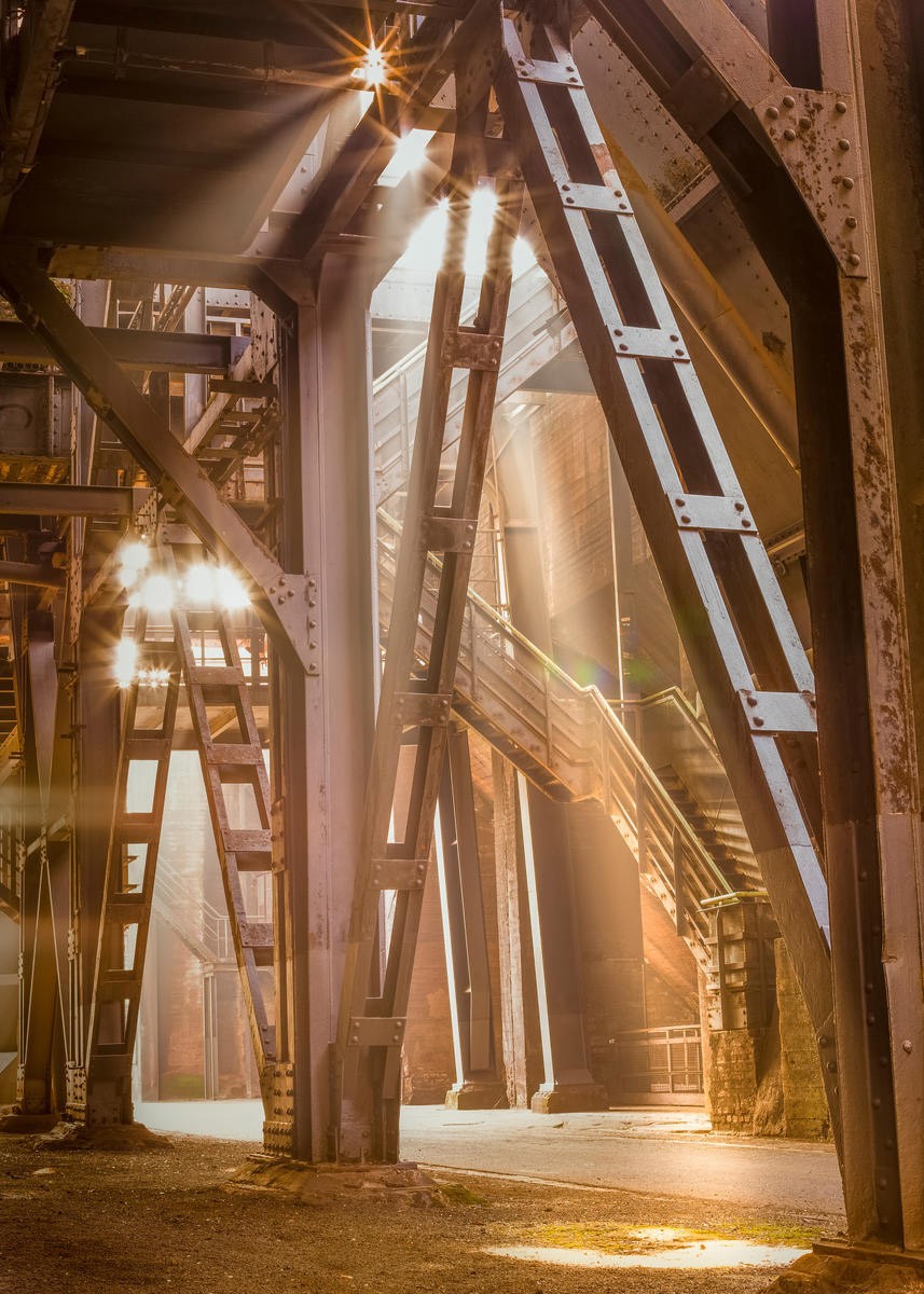 Sander Van Laar, Factory 1 (Fabrik, Konstruktionen, Architektur, Industriearchitektur, Treppe, Leiter, Fotokunst,  Wohnzimmer, Jugendzimmer, Wunschgröße, bunt)