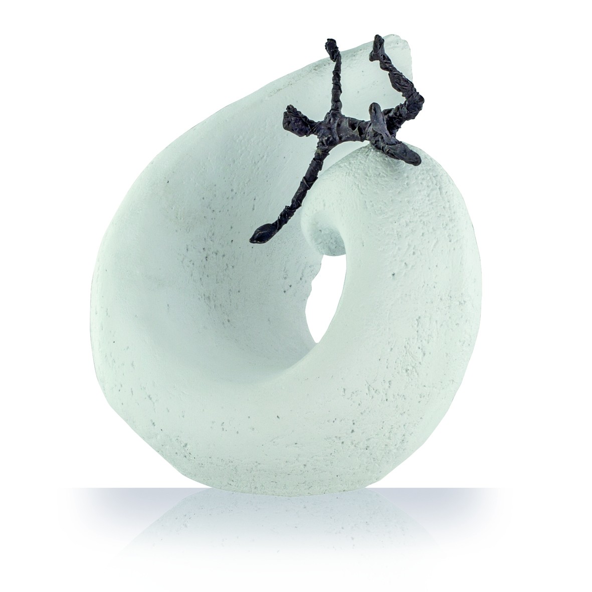 Luise Kött-Gärtner, Alles fließt, 13 x 15cm (Steinsockel, Kreis, Spirale, schweben, gleiten, Bronze, Figur, Spaß, Freude, Bewegung, Inspiration, Motivation, Skulpturen, Büro, Business, Wohnzimmer)