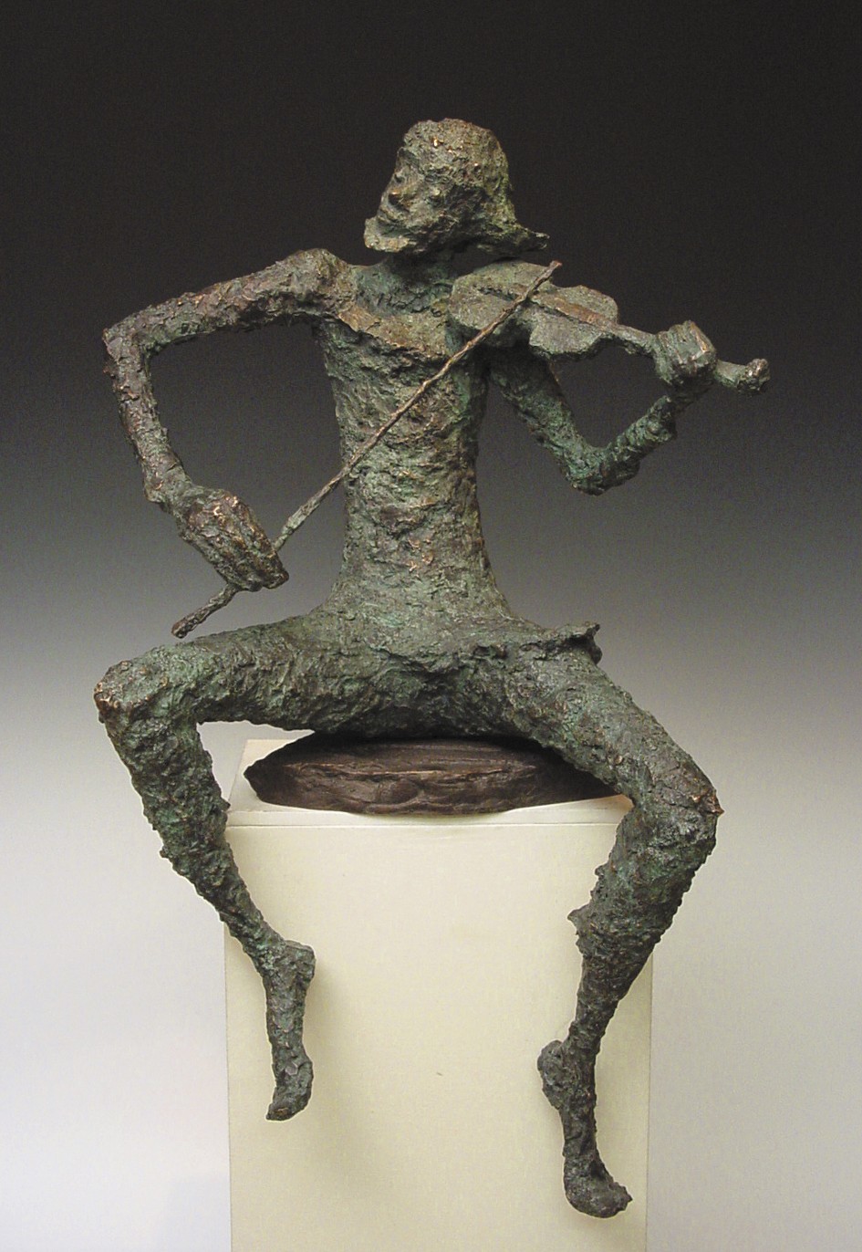 Luise Kött-Gärtner, Geiger, 89cm (Musiker Geiger, Violinist, Skulptur, Figur, Sockel, Bronze, rau, raue Oberfläche, Musikzimmer, Wohnzimmer)