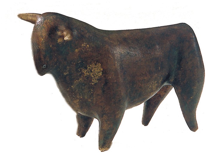 Raimund Schmelter, Bulle, 9 x 12cm (Stier, Bulle, Kraft, reduziert, Tier, Skulptur, Bronze, Metall, Patina, Plastik,  Wohnzimmer, Büro, bronzefarben)