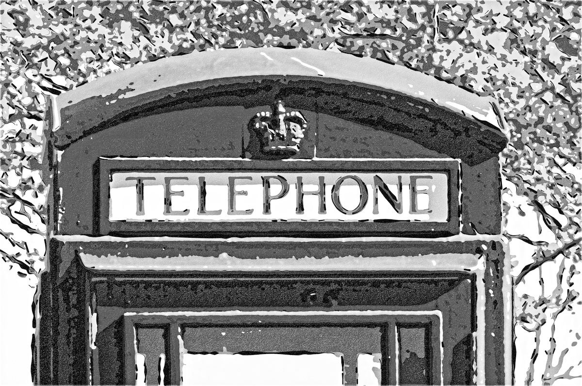 George Fossey, TELEPHONE BOOTH (Telefonzelle, Telefonhäuschen, britisch, Detailaufnahme, Nostalgie, Treppenhaus, Wohnzimmer, Wunschgröße, Fotokunst, schwarz/weiß)