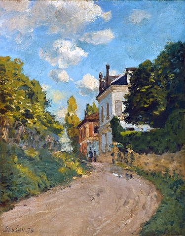 Alfred Sisley, Blick in die Rue de Moubuisson in Louveciennes. 1874 (Landschaft, Landschaftsmalerei, Villa, Straße,Pfützen, Frankreich, Idylle, Wohnzimmer, Treppenhaus, Impressionismus, Klassische Moderne, Malerei, Wunschgröße, bunt)