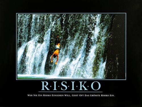 Motivation, Risiko (Herausforderungen, Risiko, Motivation, Inspiration, Klippe, Wasserfall, Kopfsprung, Büro, Fotokunst, bunt)