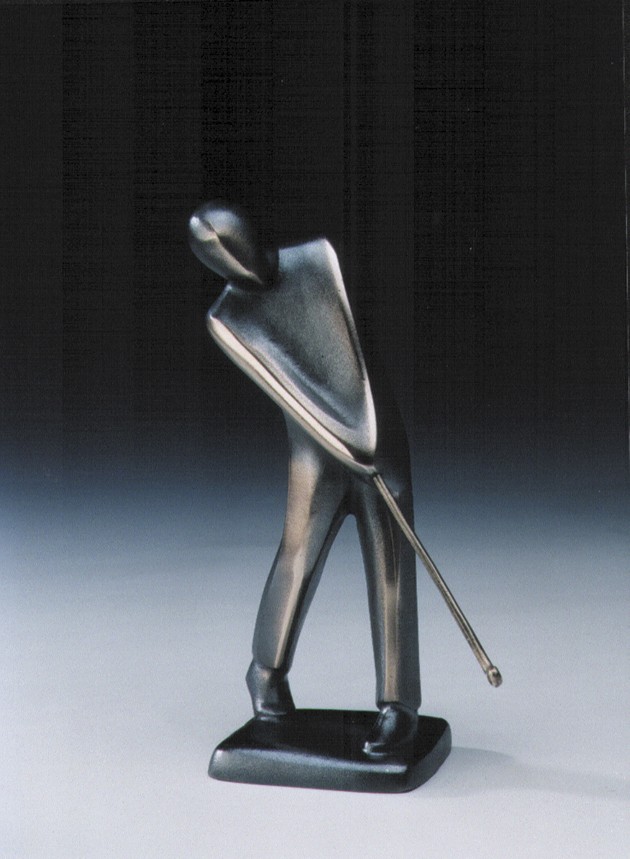 Jutta Römhild, Golfer, chippend, 19cm (Plastik, Skulptur, Bronze, Sport, Golfsport, Golfspieler, reduziert, elegant, modern, Figur)