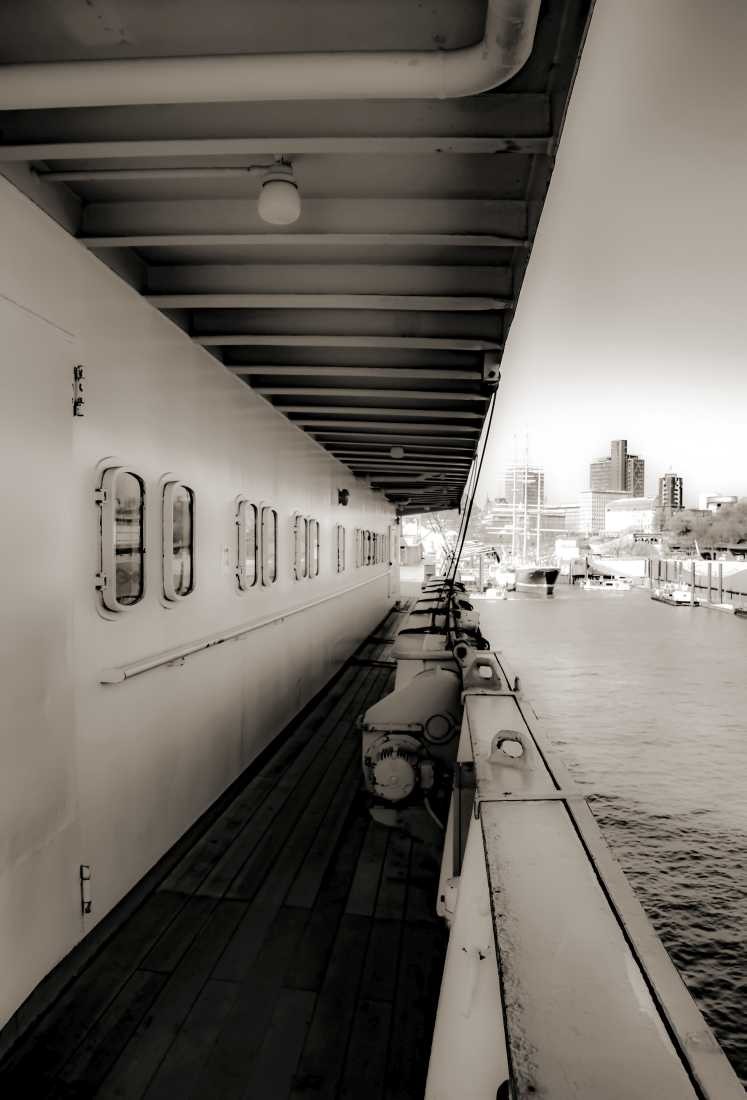 Konfiguration benutzen (Hafenstadt, Hamburg, Boot, Schiff, Ausflug, Nostalgie, maritim, Wunschgröße, Fotografie, Wohnzimmer, Treppenhaus, sepia)