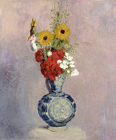 Odilon Redon, Blumenstrauß in blauer Vase. (Postimpressionismus, Stillleben, Blumenvase, Blüten, Blumen, Sommerblumen, floral, klassische Moderne, Malerei, Wohnzimmer, Esszimmer, Treppenhaus, Wunschgröße, bunt)