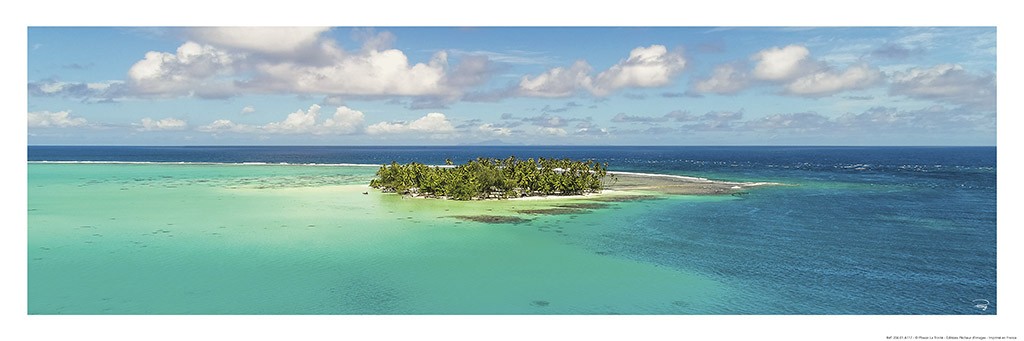 Philip Plisson, Paradis Turquoise – Polynésie Française (Polynesien, Südseeinsel, maritim, Meer, Horizont, Urlaub, Trauminsel, Paradies, Treppenhaus,  Wohnzimmer, Frankreich, Fotokunst, bunt)