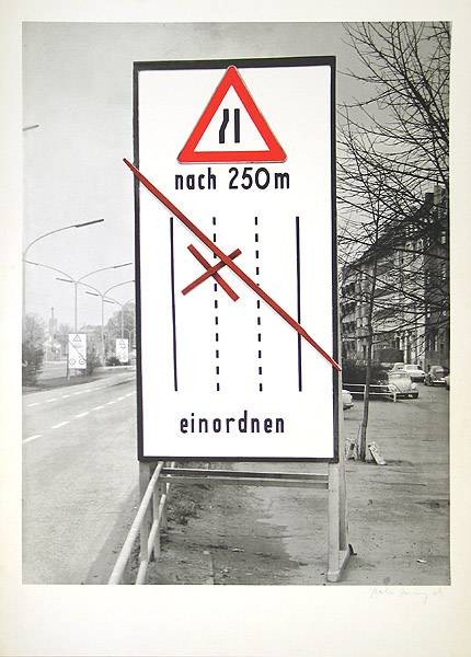 Brüning Peter Anonyme Kölner Schule (30) (Serigraphie, handsigniert) (Grafik, Straße, Verkehr, Verkehrsschild, Engpass, Original, signiert, Fotokunst,  Treppenhaus, schwarz/weiß, rot)