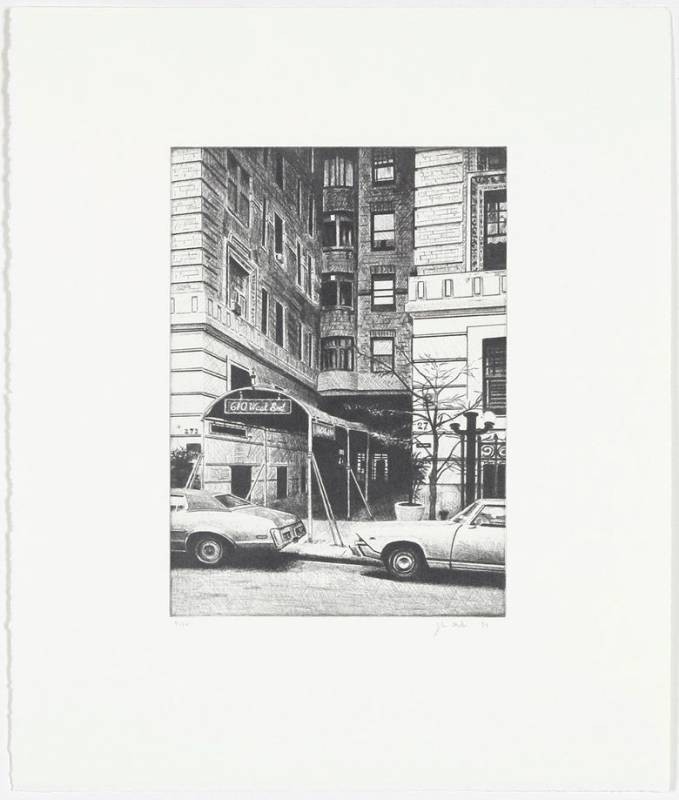 Miller John 610 Westend (Photogravure, handsigniert) (New York, Straße, Häuser, Autos, Straßenkreuzer, Amischlitten, historisch, Fotokunst, Treppenhaus, Wohnzimmer, schwarz/weiß)