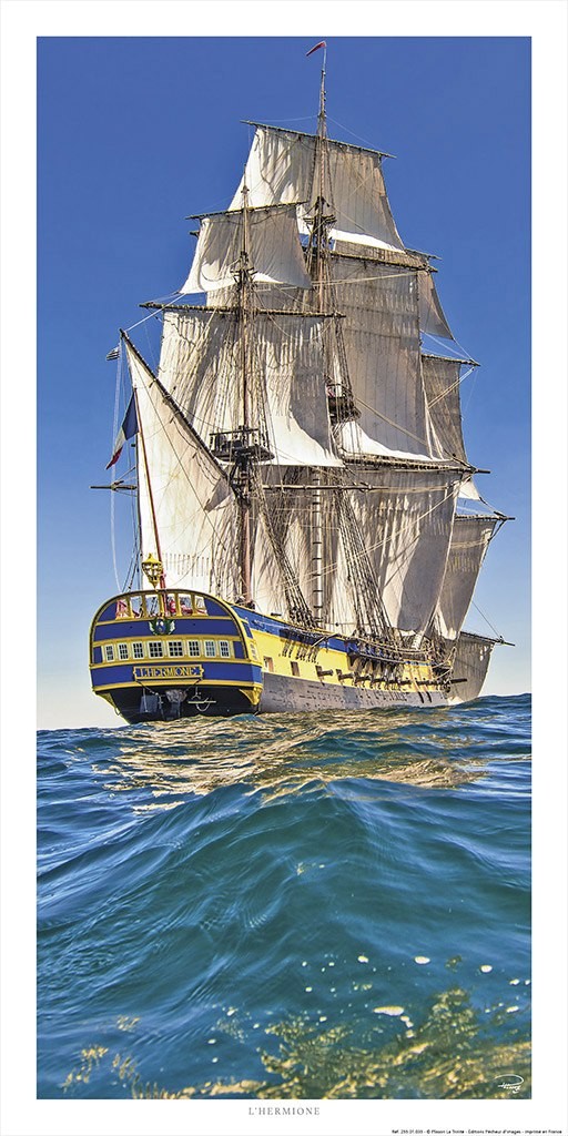 Philip Plisson, La frégate Hermione (Segelschiff, Dreimaster, Fregatte, Seegang, Nostalgie, historisch, Meeresbrise, Meer, maritim, Treppenhaus, Badezimmer, Wohnzimmer, Fotokunst, bunt)