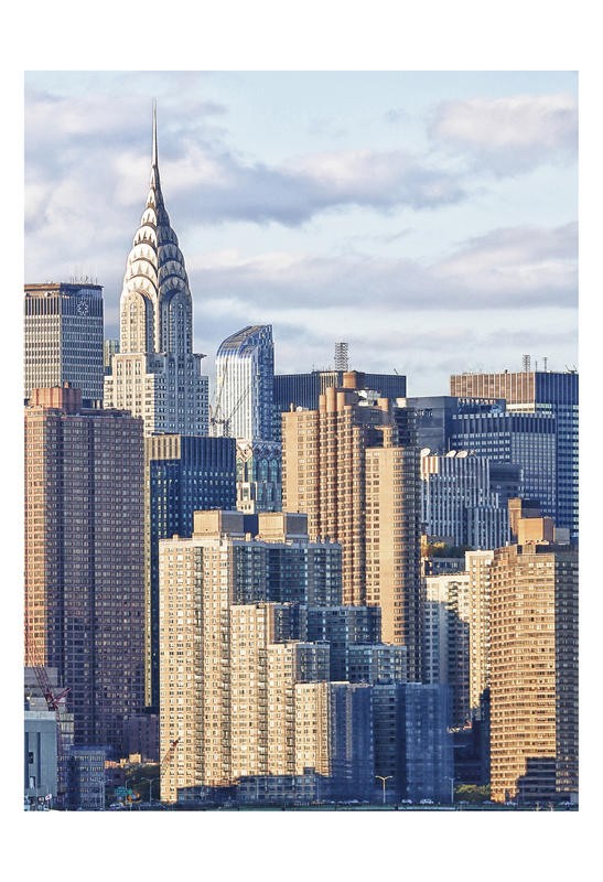 Sandro De Carvalho, CHRYSLER SKYLINE I (Wolkenkratzer, Hochhaus, Skyline, Chrysler Haus,  Architektur, New York, Städte, Metropole, Fotokunst, Wunschgröße, Wohnzimmer, Büro, Treppenhaus, bunt)