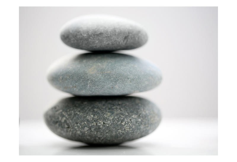 Sandro De Carvalho, CAIRN II (Kieselsteine, Zensteine, Wellness, Badezimmer, Wohnzimmer, Treppenhaus Schlafzimmer, Fotografie, Wunschgröße, schwarz/weiß)