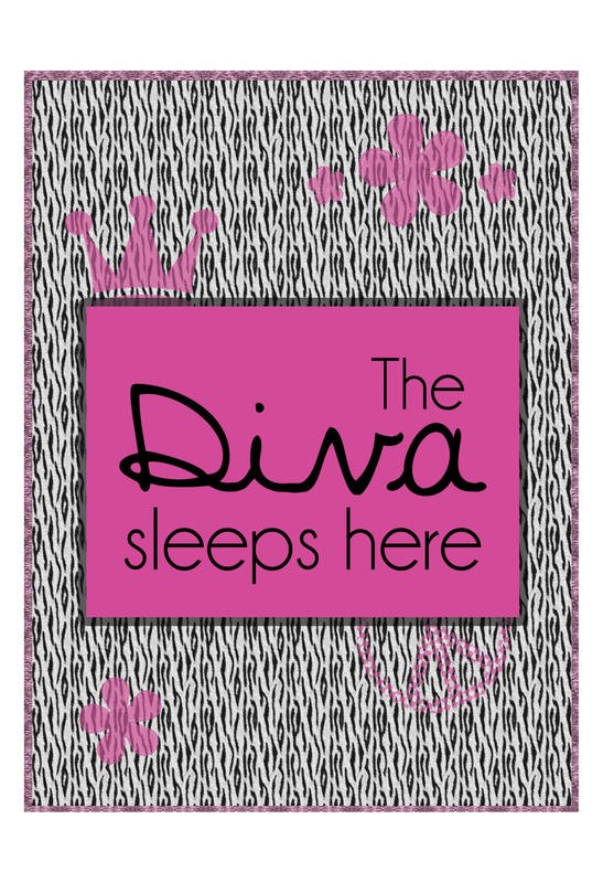 Lauren Gibbons, DIVA SLEEPS I (Inspiration, Motivation, Diva, Türschild, Jung und Wild, Typografie, Treppenhaus, Jugendzimmer, Grafik, Wunschgröße, bunt)