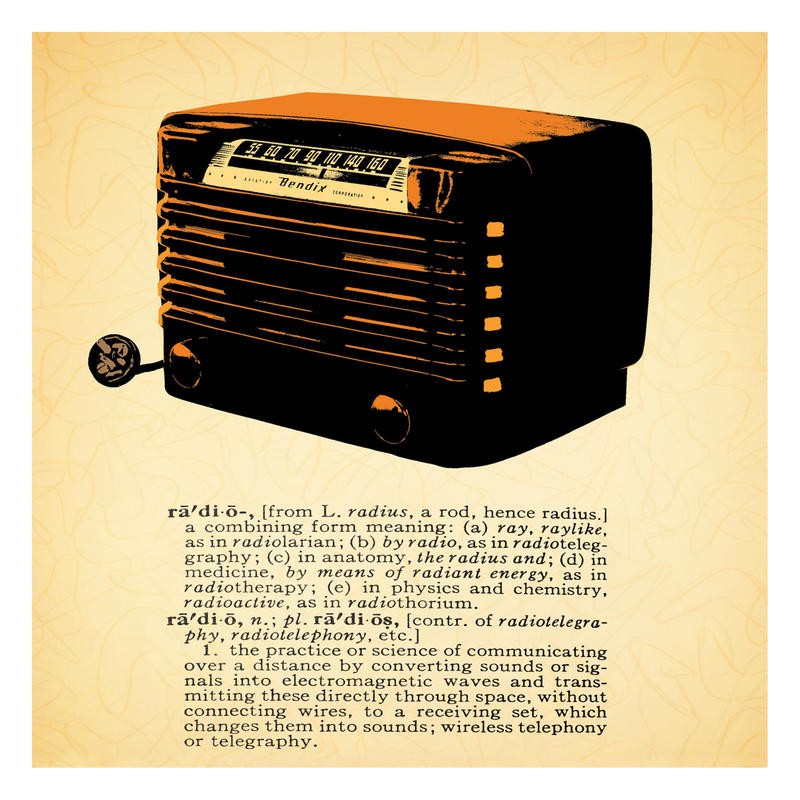Tina Carlson, RETRO RADIO (Radio, Elektronik, Technik, Gerät, Vintage, Retro, Nostalgie, Typografie, Pop Art, Grafik, Wunschgröße, Wohnzimmer, Treppenhaus, orange)