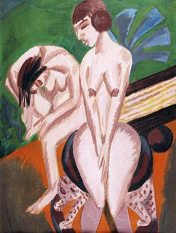 Ernst Ludwig Kirchner, Zwei Akte im Raum. 1914 (Kirchner,Ernst Ludwig,1880-1938,Christie's Images Ltd,Öl auf Leinwand,20. Jahrhundert,Ernst Ludwig Kirchner,Akt,Akte,weiblich,weibliche,Frauen,Möbelstück,Hocker,Leopard,Hüfte,nach vorne beugen,Brust,Die Brücke,Haut,Hautfarbe)