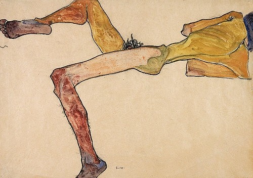 Egon Schiele, Liegender männlicher Akt. 1910 (Expressionismus, Gouache/Aquarell/Kreide, Expressionismus, Mann, Akt, abgemagert, ausgemergelt, ausgezehrt, dünn, mager, krank, dürr, Körper, männlich, Schamhaare, Rückenakt, Wohnzimmer, Schlafzimmer, Wunschgröße, bunt)