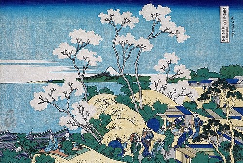 Katsushika Hokusai, Der Fuji von Gotenyama in Shinagawa von der Handesstraße Tokaido aus. Aus der Serie '36 Ansichten des Berges Fuji'. Um 1830-32 (Hokusai,Katsushika,1760-1849,Christie's Images Ltd,Holzschnitt,19. Jahrhundert,18. Jahrhundert,Katsushika Hokusai,Japan,Asien,Oban yoko-e,Kirschblüte,Ansicht,Aussicht,blühen,Frühling,Picknick,Landschaft,Fuji,Vulkan,Baum,Baumblüte,Garten,blau,Gotenyama)