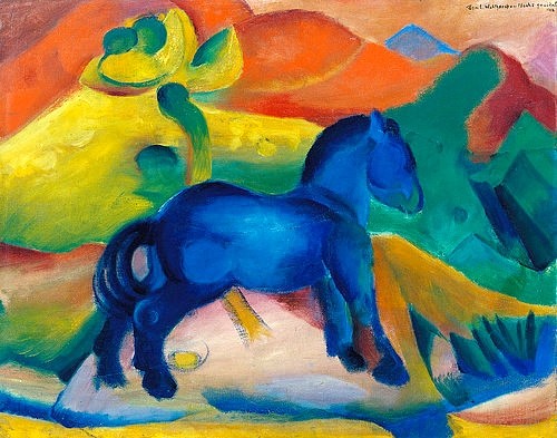 Franz Marc, Blaues Pferdchen, Kinderbild. 1912. (Marc,Franz,1880-1916,Saarbrücken,Saarlandmuseum,Pferde,Marc, Franz 1880-1916,Franz Marc,19. Jahrhundert,20. Jahrhundert,Deutschland,deutsch,Expressionismus,expressionistisch,expressiv,Blaue Reiter,Tier,Pferd,Blau,Pferdchen,Landschaft,Natur,Kinderbild,Hüge)