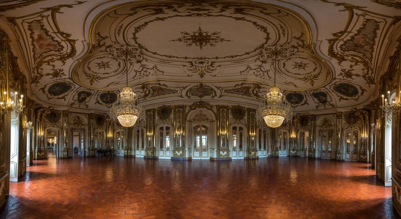 Vladimir Kostka, Portugal Palace 5 (Gebäude, Palast, Interieur, prachtvoll, Barock, historisch, Fotografie, Wunschgröße, Wohnzimmer, Treppenhaus, bunt)