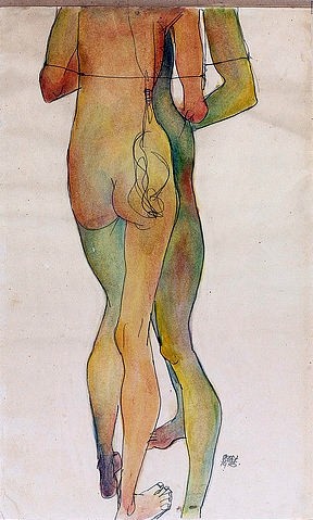 Egon Schiele, Zwei Stehende Akte. 1913 (Schiele,Egon,1890-1918,Christie's Images Ltd,20. Jahrhundert,Bleistift auf Papier,von fremder,aber wohl aus der Zeit des Originals stammender Hand koloriert,Egon Schiele,koloriert,Körper,Akt,Akte,nackt,barfuß,Hintern,von hinten,Rückenansicht,stehen,zwei,F)