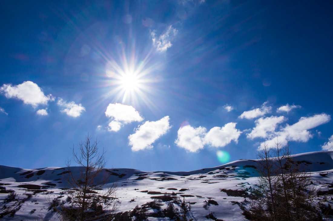 Conny Krakowski, Winterende (Berge, Berglandschaft, Alpen, Alpenpanorma, alpin,alm, Hochalm, Winter, Sonne, wintersonne, Fotografie)