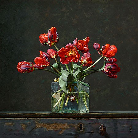 Roman Reisinger, Still life with parrot tulips (Stillleben, Blumenvase, Blumenstrauß, Blüten, Tulpen, papageientulpen, Vanitas, Vergänglichkeit, Schnecke, Esszimmer, Treppenhaus, Wohnzimmer, Malerei, bunt)