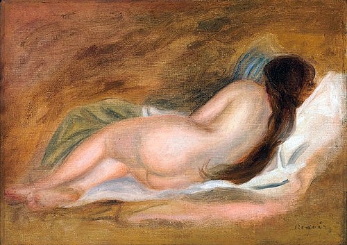 Pierre-Auguste Renoir, Schlafender Akt von hinten, ockerfarbener Hintergrund (Nu Couche, vu de Dos, sur fond Ocre). Ca. 1885 (Aktmalerei, Rückenakt, liegende Frau, nackt, Impressionismus, klassische Moderne, Wunschgröße, Wohnzimmer, Schlafzimmer, Malerei)