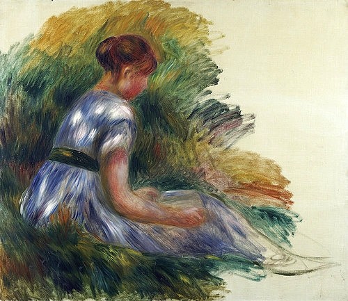 Pierre-Auguste Renoir, Alice Gamby im Garten, junges Mädchen im Gras sitzend (Alice Gamby au Jardin, Jeune Femme Assise dans l'Herbe). 1891 (Garten, Mädchen, Gras, Wiese, Kräuter, Schatten, Sommer, Lesende, Impressionismus, klassische Moderne, Wunschgröße, Wohnzimmer, Malerei)