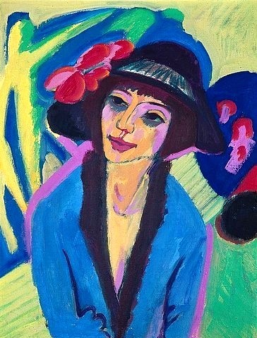 Ernst Ludwig Kirchner, Bildnis Gerda. Um 1914 (Wuppertal,Von-der-Heydt-Museum,Kirchner,Ernst Ludwig,1880-1938,Öl auf Leinwand,20. Jahrhundert,Portrait,Expressionismus,Die Brücke,Kirchner, Ernst Ludwig,Frau,Gerda,Hut,Mantel,blau,lächeln,freundlich,Blume)