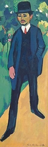 Ernst Ludwig Kirchner, Bildnis Erich Heckel. 1910 / nach 1923/24 (Expressionismus,Die Brücke,Portrait,20. Jahrhundert,Öl auf Leinwand,Hagen,Karl Ernst Osthaus Museum,Kirchner,Ernst Ludwig,1880-1938,Kirchner, Ernst Ludwig,Erich Heckel,Mann,Anzug Hut Hochformat Hand in der Hosentasche Fußgänger Herrenhut Herrenmode Maler)
