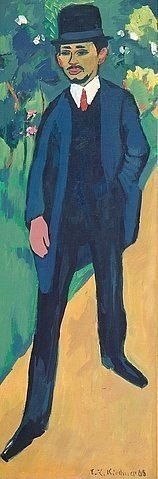 Ernst Ludwig Kirchner, Bildnis Erich Heckel. 1910 / nach 1923/24 (Expressionismus,Die Brücke,Portrait,20. Jahrhundert,Öl auf Leinwand,Hagen,Karl Ernst Osthaus Museum,Kirchner,Ernst Ludwig,1880-1938,Kirchner, Ernst Ludwig,Erich Heckel,Mann,Anzug Hut Hochformat Hand in der Hosentasche Fußgänger Herrenhut Herrenmode Maler)