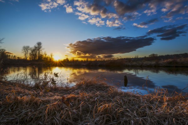 Vladimir Kostka, SUNSET RIVER I (Sonnenuntergang, Landschaft, Fluss, Reflexionen, Spiegelungen, Stimmung, Fotokunst, Wunschgröße, Wohnzimmer, Treppenhaus, bunt)