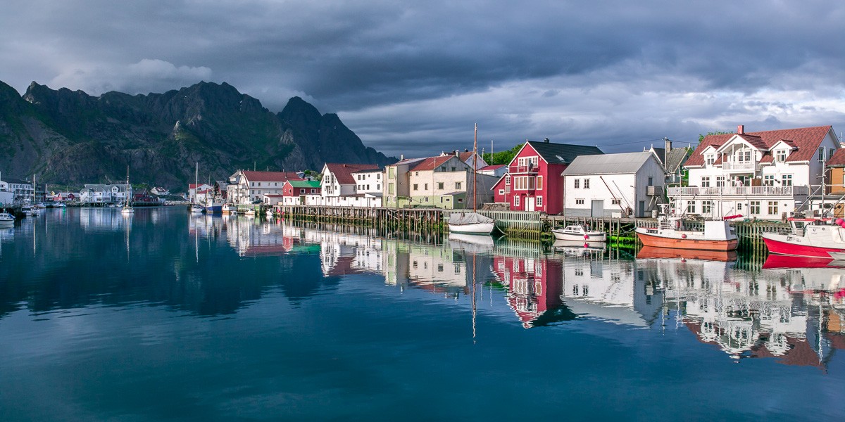 Konfiguration benutzen (Landschaft, Norwegen, Fjord, Inseln, Dorf, Häuser, Berge, Wunschgröße, Fotografie, Wohnzimmer, Treppenhaus)