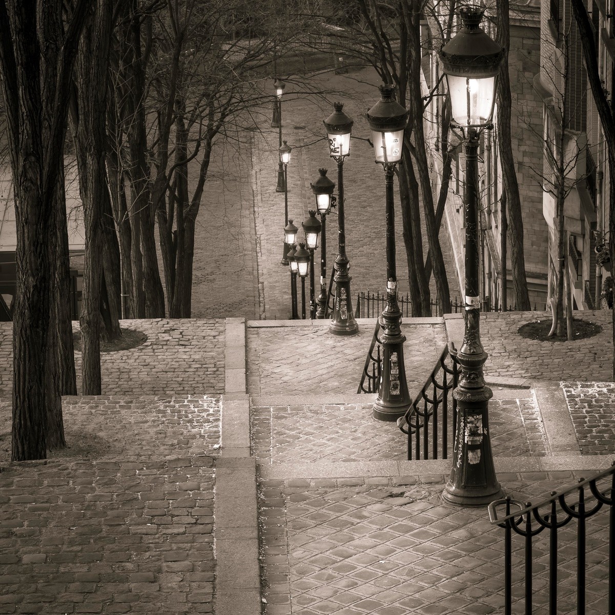 Konfiguration benutzen (Landschaft, Treppe, Laternen, Montmatre, Paris, Nostalgie, Fotografie, Fotokunst, Wunschgröße, Wohnzimmer, Treppenhaus, schwarz/weiß)