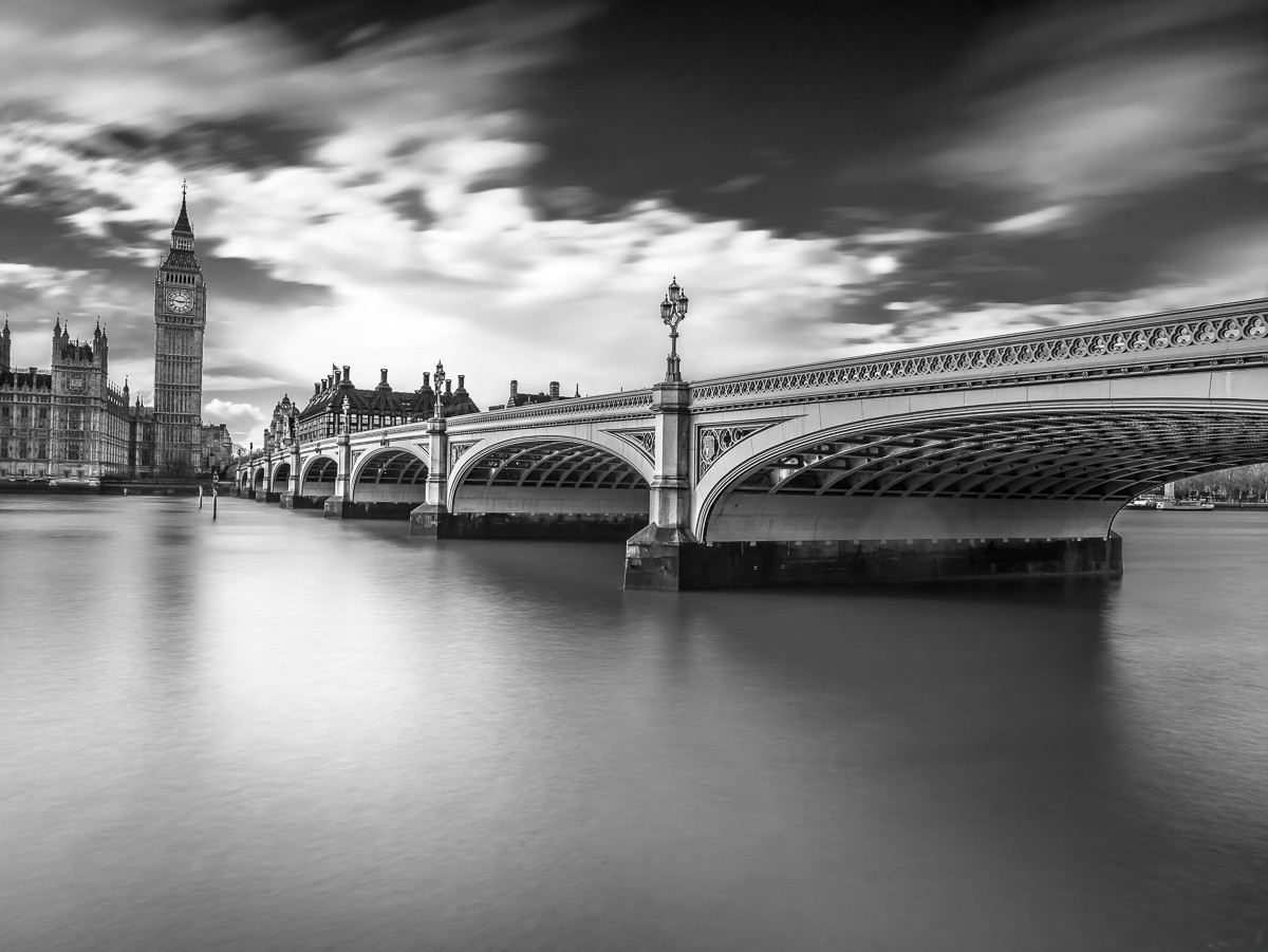 Konfiguration benutzen (Metropole, Städte, London,  Fluss, Themse, Brücke, Wolken, Himmel, Wunschgröße, Fotokunst, Wohnzimmer, Treppenhaus,  schwarz/weiß)