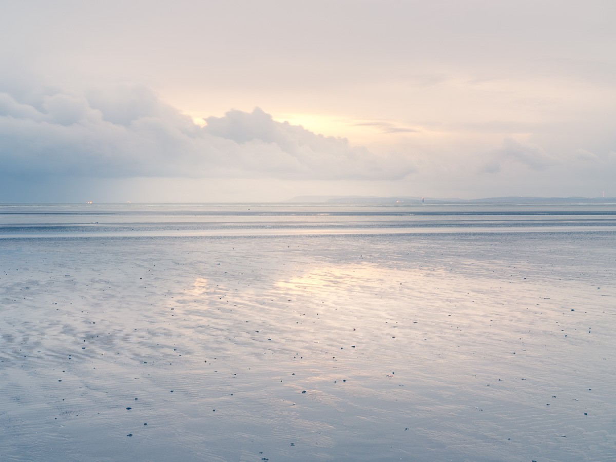 Konfiguration benutzen (Strand, Meer, Meeresbrise, Wolken, Horizont, Ruhe, Ebbe, Wunschgröße, Fotokunst, Wohnzimmer, Treppenhaus, grau/beige)