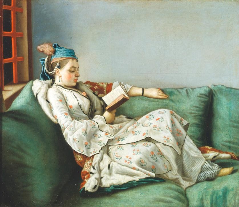 Jean-Étienne Liotard, Adélaïde de France (Buch,Frau,Kopfbedeckung,Kunst,Schmuck,Rokoko,Orientalismus,Portrait,Harem,Lesen (Allgemein),Sofa,Französische Kunst,Schweizerische Kunst,Kleid,Leserin,Junge Frau,Entspannung,Geblümt,Ganzfigurig,Person)
