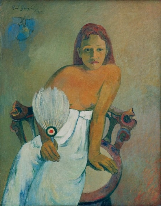 Paul Gauguin, Junge Tahitierin mit Fächer (Fächer,Frau,Jugend (Lebensalter),Völkerkunde,Schönheit,Naturvölker,Busen,Portrait,Französische Kunst,Halbakt,Stuhl,Sitzen,Junge Frau,Ureinwohner,Ureinwohnerin,Synthetismus,Wickelrock,Federfächer,Land Und Leute)