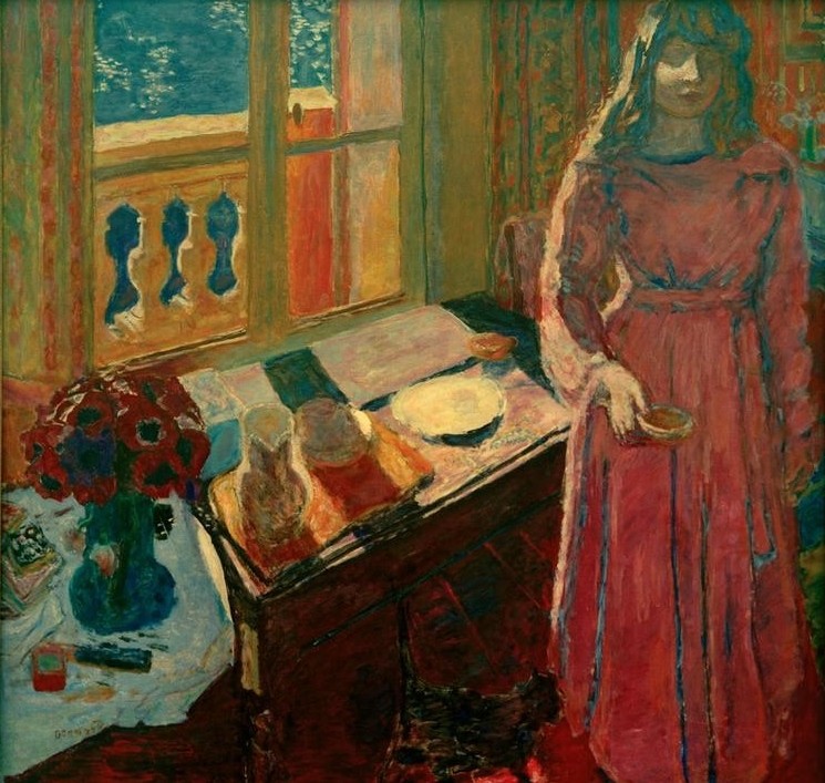 Pierre Bonnard, Le Bol de lait (Fenster,Frau,Katze (Tier),Kunst,Milch,Tisch,Blumenstrauss,Interieur,Vase,Architekturdarstellung,Französische Kunst,Fütterung,Hauskleid,Haustier,Frau Und Tier,Milchkanne,Frauenleben,Nabis,Mondschein)