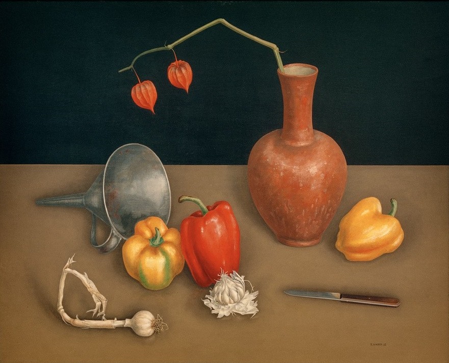 Rudolf Wacker, Stillleben mit Paprikaschoten (Messer,Vase, Lampionblume) (Gemüse,Knoblauch (Pflanze),Kunst,Paprika,Nahrungsmittel,Stillleben,Messer,Vase,Österreichische Kunst,Trichter,Lampionblume)