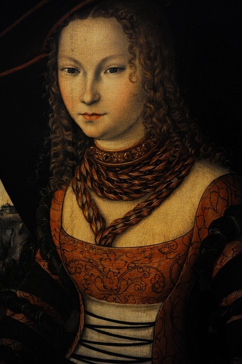 Lucas Cranach der Ältere, Portrait of a Woman, 1526. (Frau,Jugend (Lebensalter),Kunst,Mode,Museum,Schmuck,Renaissance,Portrait,Talar,Einsiedelei,Gesicht,Eleganz,Haare (Haar),Kragen,Malen,Kinn,Allemande,Ausschnitt)