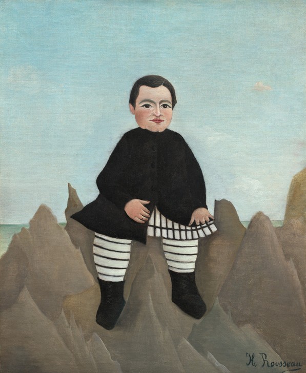 Henri Rousseau, Boy on the Rocks (Kind, dickes Kind, Junge, Felsen, Ganzkörperportrait, Streifenanzug, Naive Malerei, Wunschgröße, Wohnzimmer, Treppenhaus, Malerei, klassische Moderne, bunt)