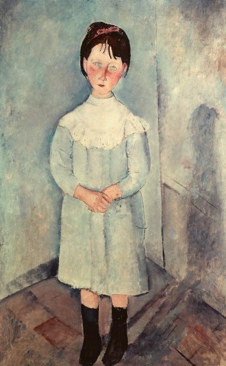 Amedeo Modigliani, La petite fille en bleu (Kind,Kunst,Mädchen,Mensch,Portrait,Schüchternheit,Italienische Kunst,Kleid,Haarband,Ecole De Paris,Privatsammlung,Ganzfigurig)