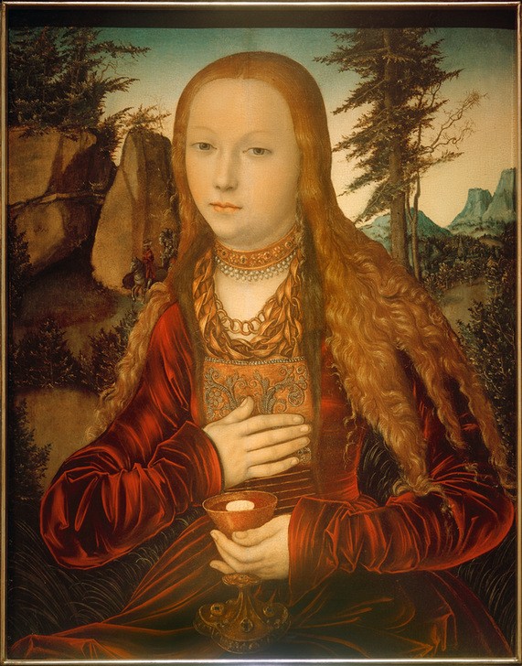 Lucas Cranach der Ältere, Die Heilige Barbara (Christentum,Damenmode,Deutsche Kunst,Frau,Gebirge,Heilige,Kette (Schmuck),Kunst,Landschaft,Mode,Religion,Schmuck,Reiter,Renaissance,Hand,Portrait,Baum,Halskette,Im Freien (Allgemein),Kleid,Gefäss,Kelch,Blonde Haare,Kleidung (Allgemein),Langes Haar,Sitzen,)