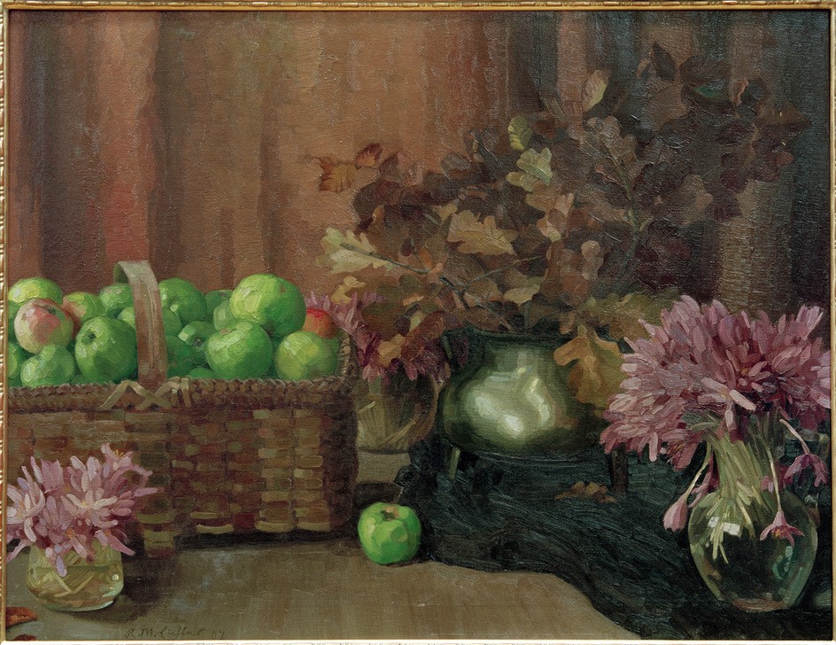 Reinhold Max Eichler, Stillleben mit Äpfeln (Stilleben, Obstkorb, grüne Äpfel, Blumen, Vase, Herbstlaub, Vergänglichkeit, Esszimmer, Wohnzimmer, Wunschgröße, klassische Moderne,)