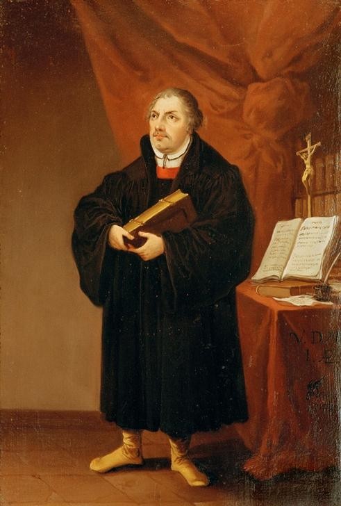 Lucas Cranach der Ältere, Martin Luther (Luther, schwarzer Mantel, Buch,  Kreuz, Persönlichkeiten, Reformator, Schreibtisch, Bibel, Portrait, Theologie, Klassiker, Renaissance, Wunschgröße, Wohnzimmer)