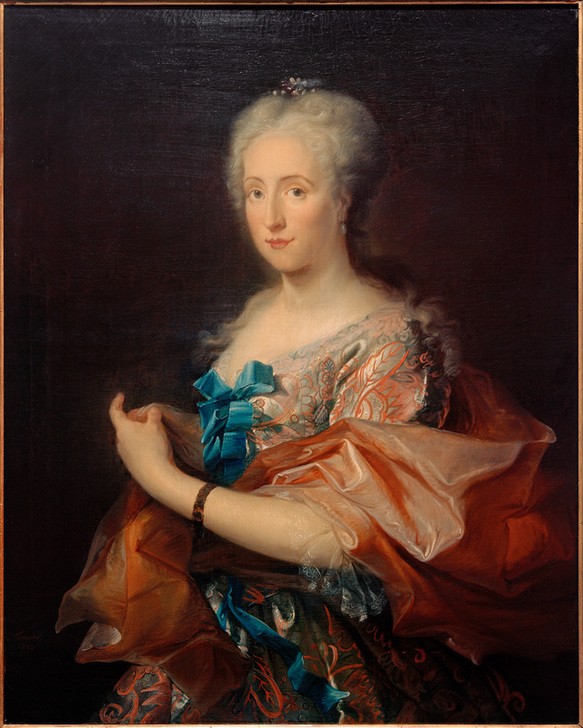 Cornelis Troost, Bildnis einer Dame, Dreiviertelfigur nach links (Damenmode,Frau,Mensch,Mode,Schönheit,Rokoko,Schal,Portrait,Niederländische Kunst,Kleid,Schleife,Junge Frau,Faltenwurf,Frisur)