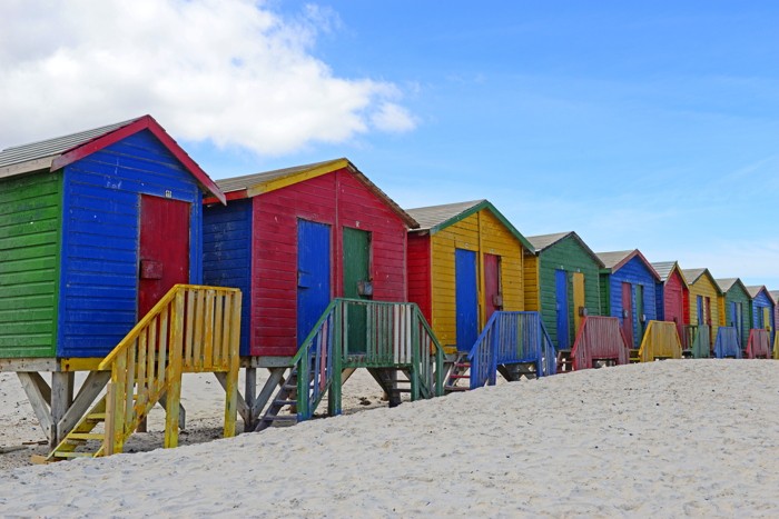 Hady Khandani, BRIGHT COLORED BEACH HOUSES - MUIZENBERG - SOUTH AFRICA 05 (Hady Khandani, BRIGHT COLORED BEACH HOUSES - MUIZENBERG - SOUTH AFRICA 05)