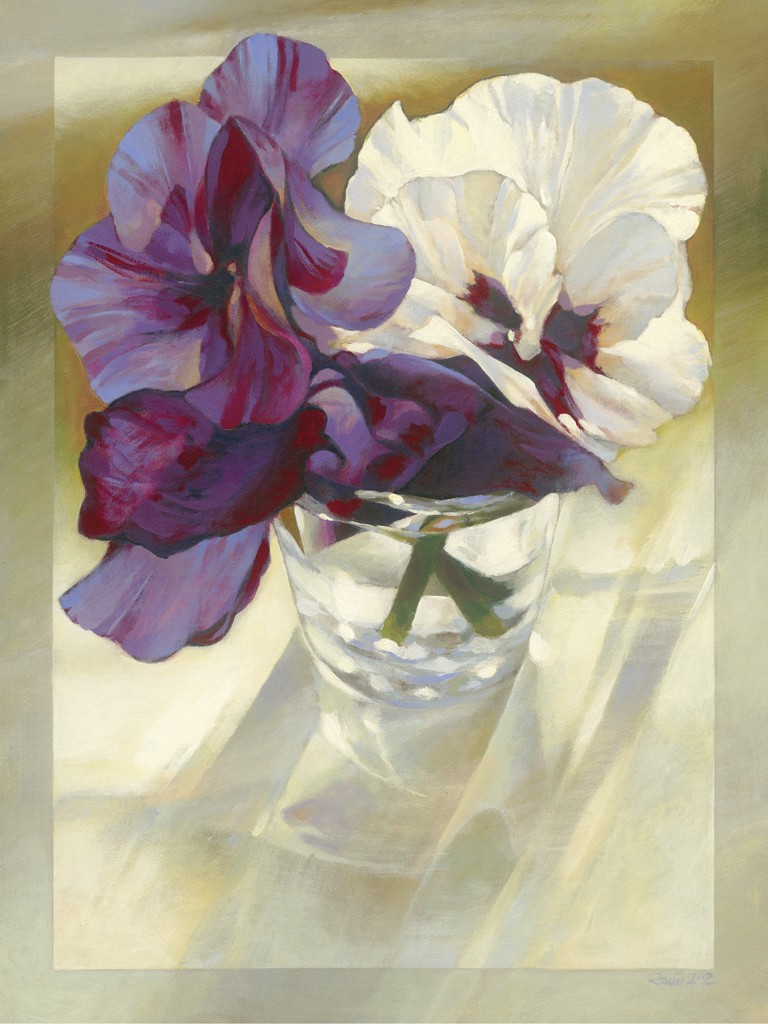 Janusz Remi, Stiefmütterchen (Stillleben, Blumenvase, Glasvase, Blumen, Blüten, Blütenblätter, zart, filigran,  Treppenhaus, Wohnzimmer, Malerei, weiß/violett)